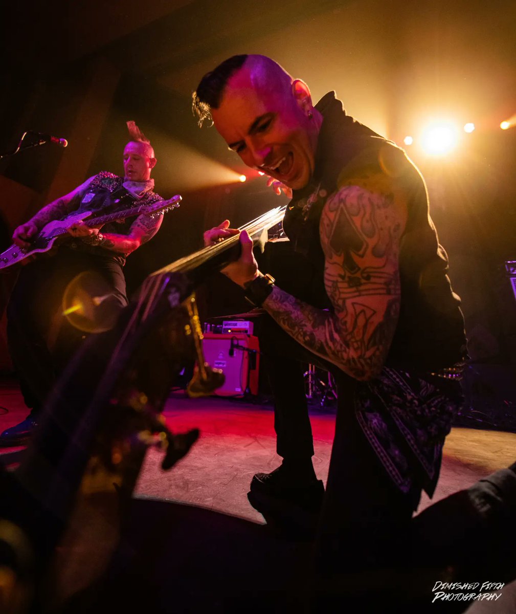 DiminFifthPhoto's tweet photo. The @KoffinKats came through Denver last night and blew the roof off the @bluebirddenver! Excellent show as always. https://t.co/htQcgbeGY2