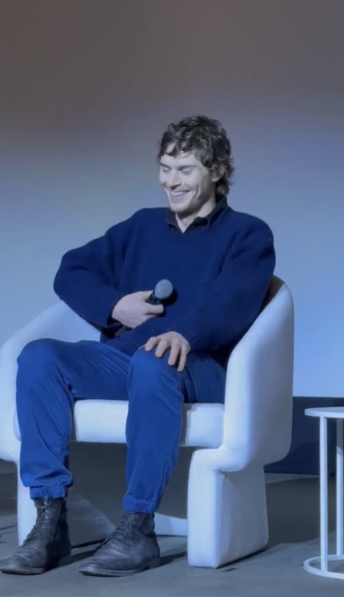 thinkerpeters's tweet photo. evan at the ''dahmer'' panel today. 💙 https://t.co/XCGTwth03i
