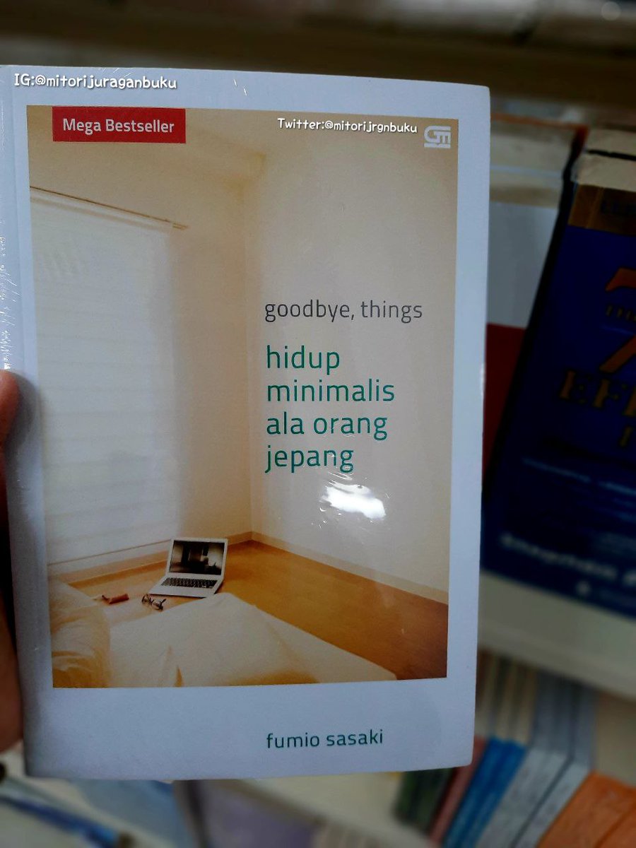 mitoreadbooks's tweet photo. Coba lihat isi lemarimu, rak bukumu, sudut-sudut kamarmu, benarkah barang-barang yang kamu beli benar-benar berguna dan terpakai?
#GoodbyeThings
#HidupMinimalisAlaOrangJepang
#FumioSasaki https://t.co/xZqxmJ92kh