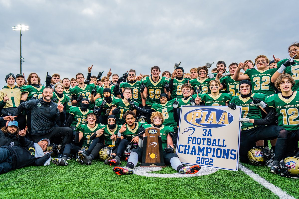 VulcanFootball's tweet photo. 🔥 Congratulations to Vulcan Football Alumni, Matt Humbert &amp; @BVAFootball, on capturing the PIAA 3A State Championship 🔥

#VulcanFootball 🔥🏈
📸:  @KDKARadio https://t.co/hEhrAYeaqb