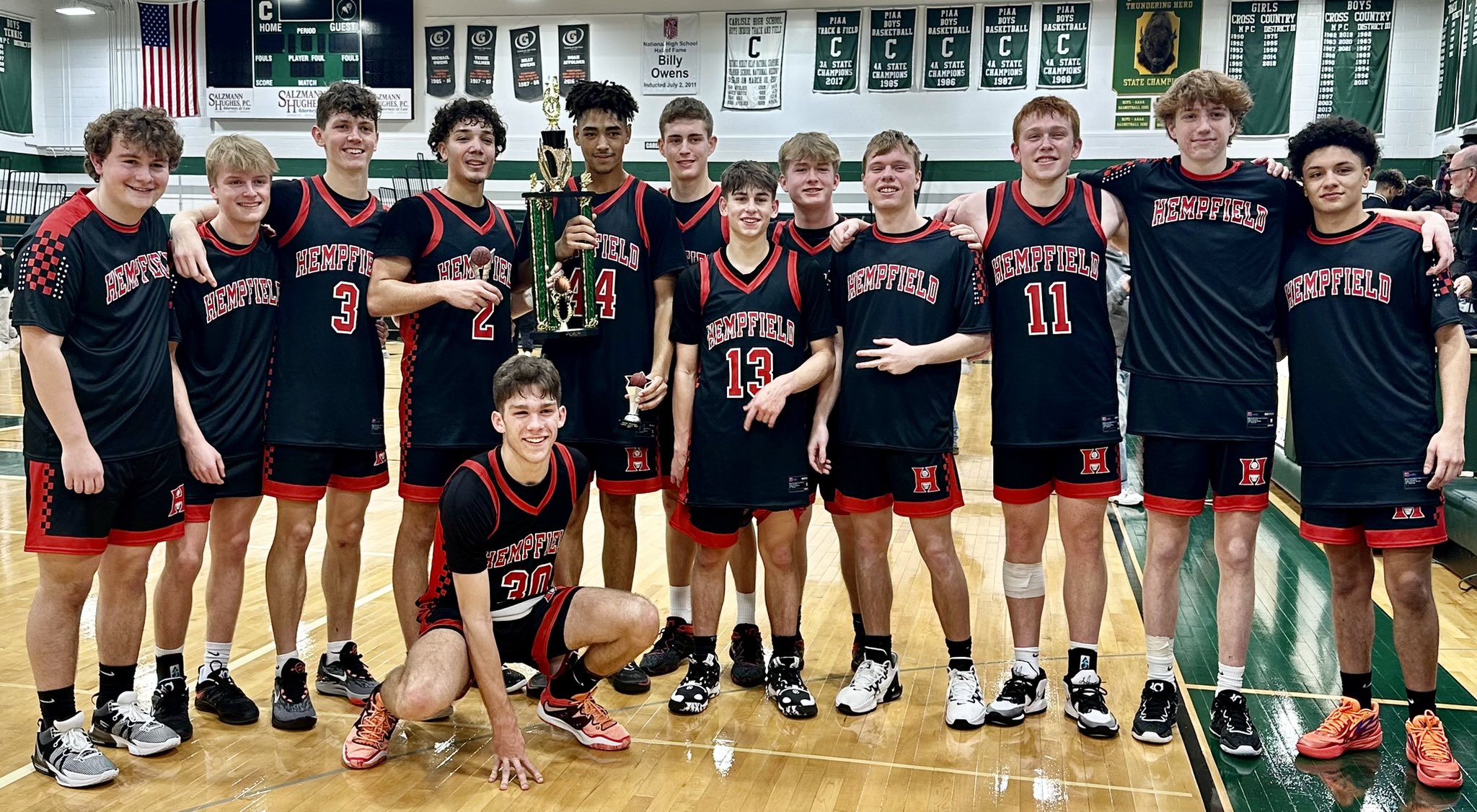 Hempfield Basketball on Twitter "The Carlisle Classic Champs! Beating Carlisle 48 to 44! It was