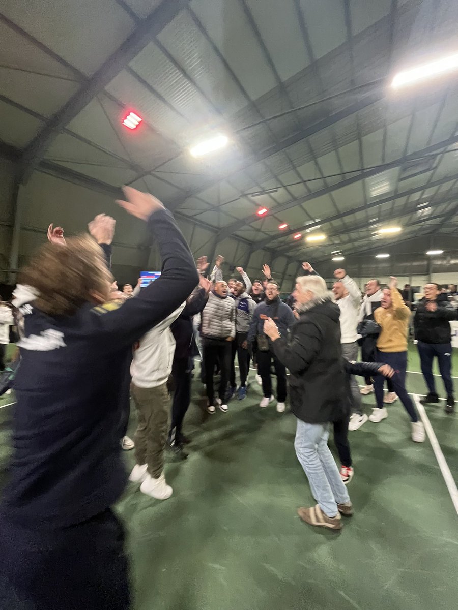 ThierryMeignen's tweet photo. Le Blanc-Mesnil Sport Tennis champion de France !!!

Quel exploit !! 

Bravo à nos joueurs, au Président, aux coachs et à nos supporters qui ont donné de la voix. 

@GregBarrere @AdrianMannarino @AndujarPablo @QuentinHalys @JoTatlot https://t.co/HKCQBwh8T5