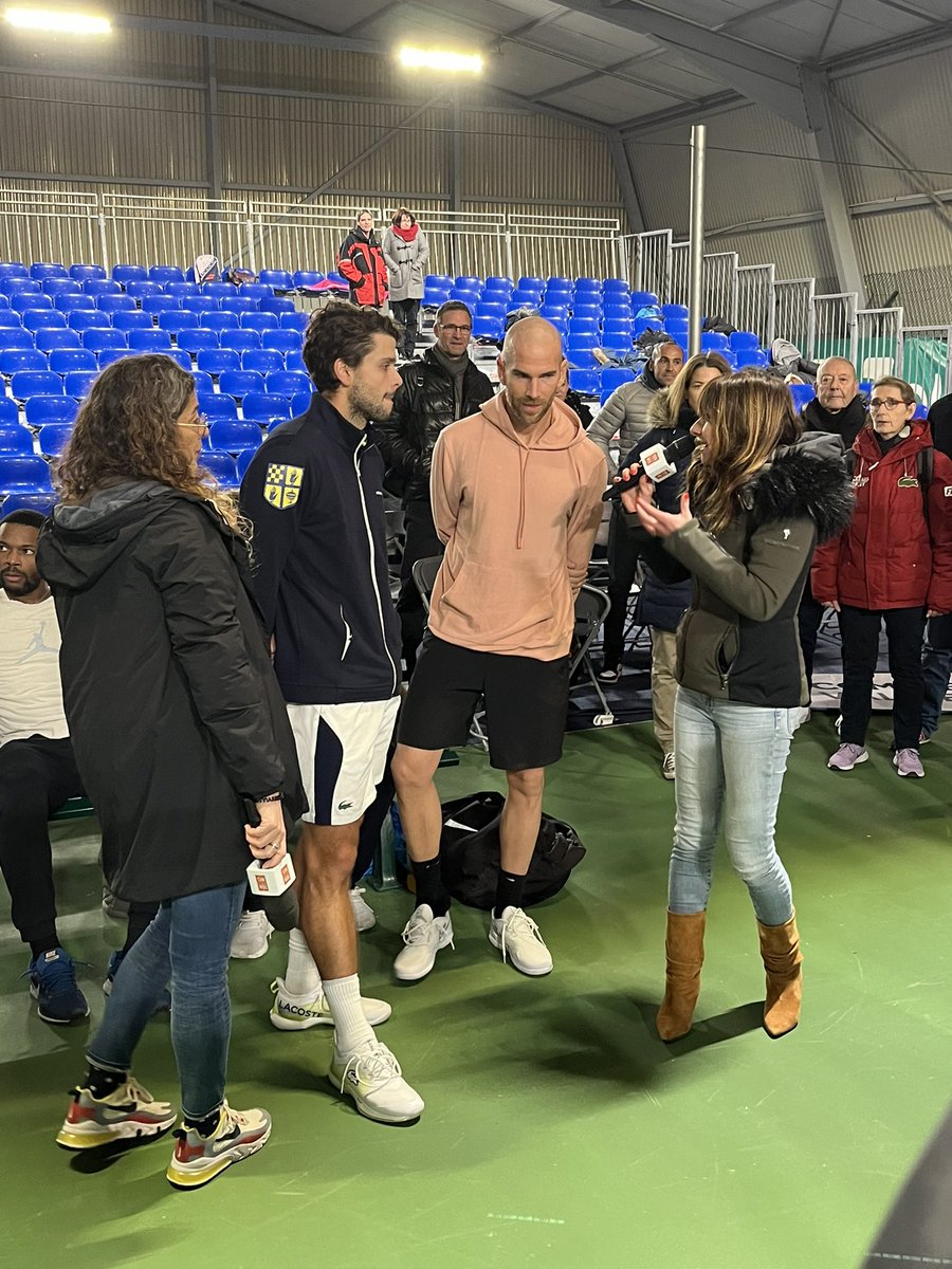 ThierryMeignen's tweet photo. Le Blanc-Mesnil Sport Tennis champion de France !!!

Quel exploit !! 

Bravo à nos joueurs, au Président, aux coachs et à nos supporters qui ont donné de la voix. 

@GregBarrere @AdrianMannarino @AndujarPablo @QuentinHalys @JoTatlot https://t.co/HKCQBwh8T5