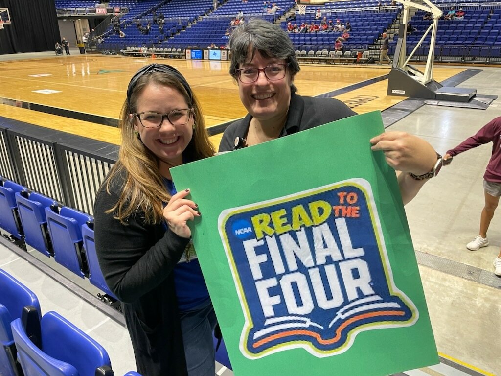 LeopardLibrary's tweet photo. What a great way to celebrate our 3rd grade readers! @CyFairLibraries @CyFairISD #FinalFour #RTTFF https://t.co/mmDQzqroKE