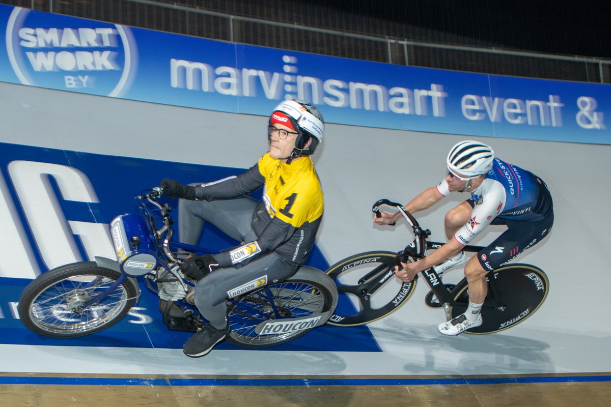 Speciaal voor <a href="/NikiTerpstra/">Niki Terpstra</a> is vanavond een derny race gehouden, waaraan een aantal van zijn goede vrienden aan meededen. De winnaar van deze koers werd een vijfvoudig eindwinnaar van de Wooning Zesdaagse, <a href="/IljoKeisse/">Iljo Keisse</a>!