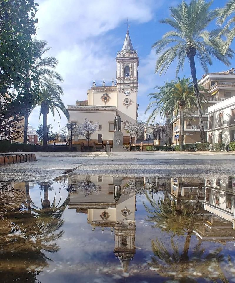 HuelvaTeMira's tweet photo. Preciosa foto de Juan Carlos Cueto Romero en un paréntesis entre la tan ansiada lluvia. https://t.co/6LchQpFIYy