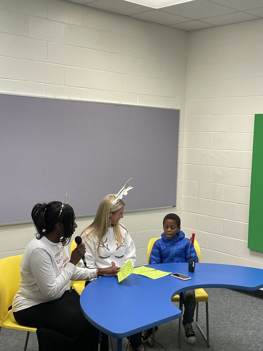 leela_varian's tweet photo. One word to describe Day 3…Celebration! Celebrate positive behaviors, learning & successes! @Timberridge_HCS is rich in positive school culture! So much gleaned from this experience! TY @CynthiaMcCray19 & @mcraekristen10 for the #LEAD2022 Learning in Residency opportunity! https://t.co/NRtswdM1iG