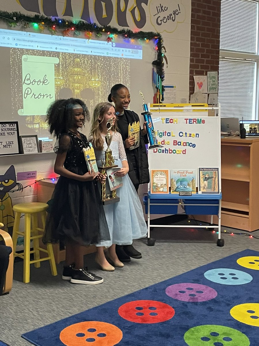leela_varian's tweet photo. One word to describe Day 3…Celebration! Celebrate positive behaviors, learning & successes! @Timberridge_HCS is rich in positive school culture! So much gleaned from this experience! TY @CynthiaMcCray19 & @mcraekristen10 for the #LEAD2022 Learning in Residency opportunity! https://t.co/NRtswdM1iG