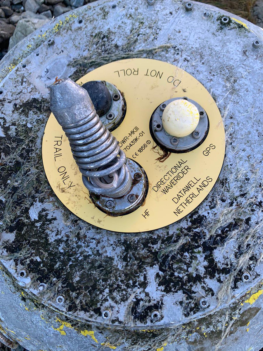 Simon Neill tweet media