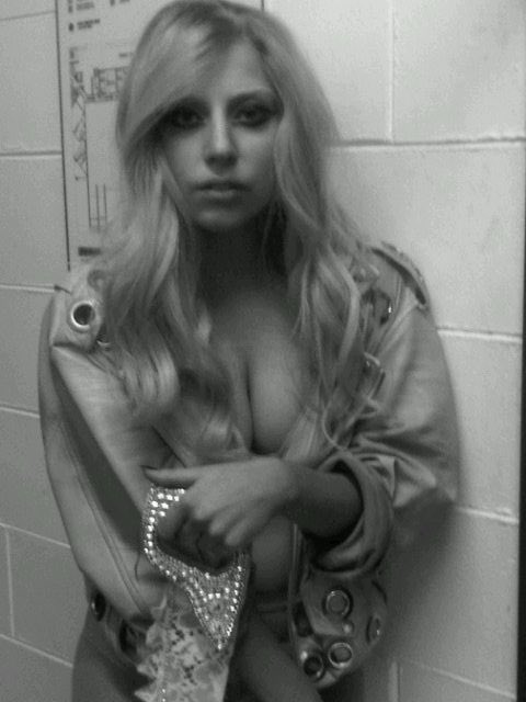 allgagathings tweet picture