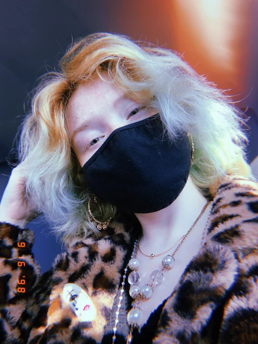 ref image cause it fit her vibe- plus the fit 