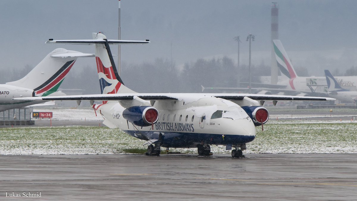 aviation_schmid's tweet photo. Private Wings - D-BJET
Sun Air - OY-NCS &amp; OY-NCP
Dornier Do 328JET / ZRH - 10.12.22

@Easyspotting 
#AvGeek #planespotting #planes #planespotter #aviation #aviationphotography #spotting #ZRH #ZRHAirport #ZRHmovements #dornier #do328jet #privatewings #sunair https://t.co/vseoXqgegH