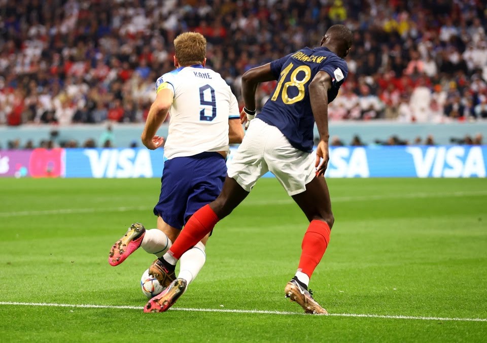 ChrisCowlin's tweet photo. Inconsistent again 😤 #FIFAWorldCup #ComOnEngland https://t.co/5yRtUxBYTy