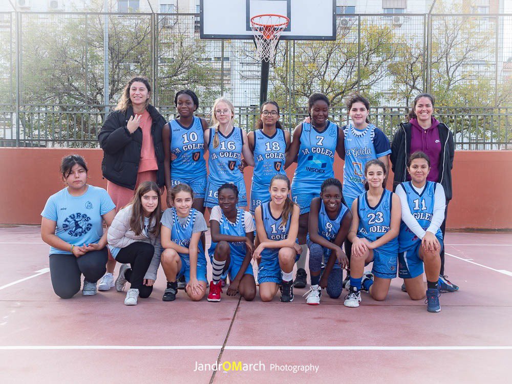 adecgoleta's tweet photo. 📌 RESULTADOS | @ecMalagaDeporte | Fase Previa 🏀

😊 @BasketNorte 3️⃣ - 4️⃣4️⃣ Infantil Femenino

Buen partido del Infantil FERE y fotones de @JandroMarch JR 💪🏻😊. Seguimos mejorando‼️

#SomosTUequipo💙
#vamosgoleta🏀 https://t.co/ULSK0bhEp7