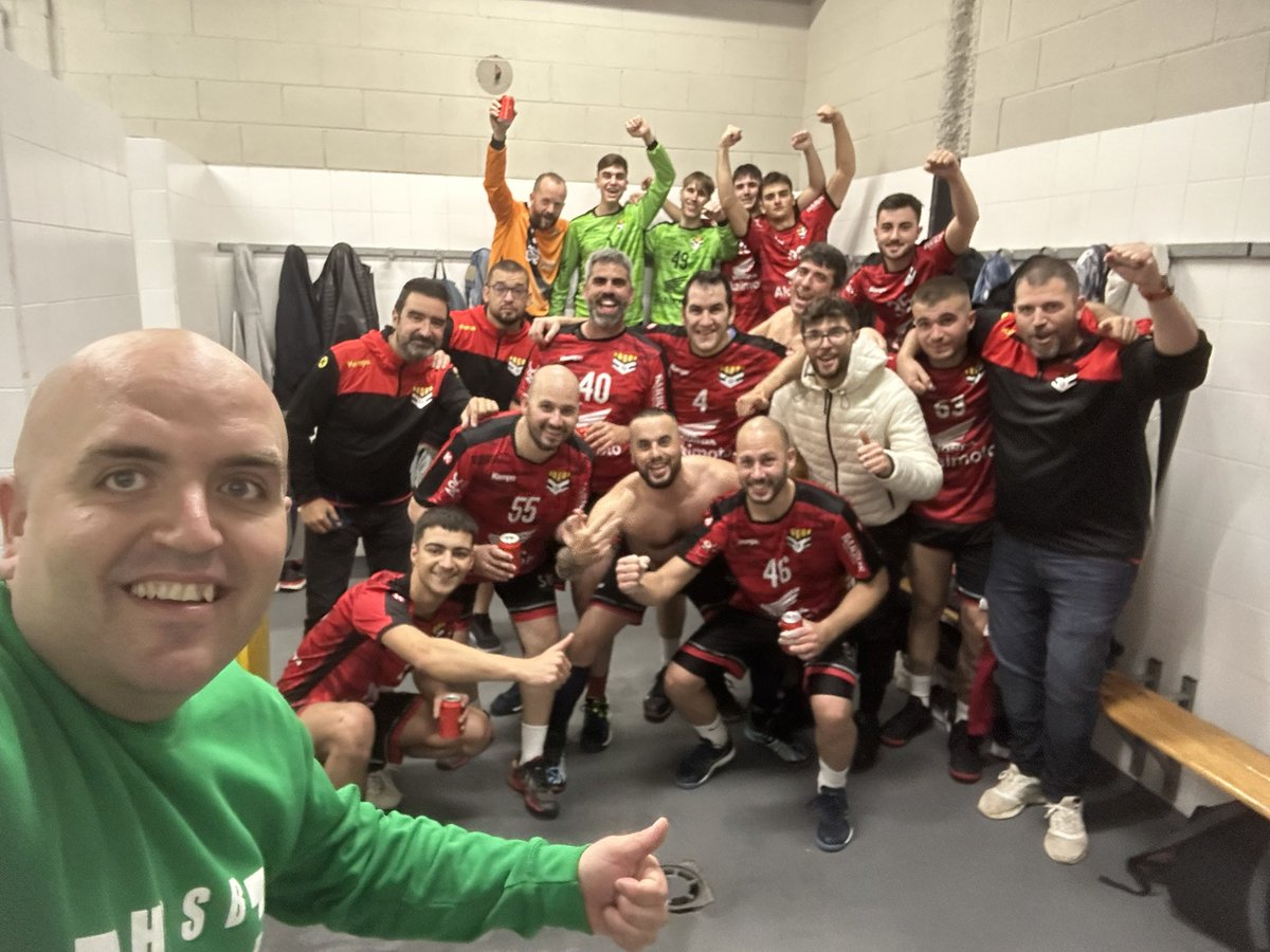 Handbol Cooperativa (@hcsantboi) on Twitter photo 🤾🏼♂️🤾🏼♂️ Cuarta Catalana 🤾🏼♂️🤾🏼♂️
🏆Resultado: 👍🏻
Senior masculino C: 38
<a href="/CHCerdanyola/">Club Handbol Cerdanyola</a> B: 30
<a href="/SamuR_7/">Samuel Rodriguez</a> <a href="/J0nathangarcia/">Jonathan García</a>
<a href="/rocopozo/">davi</a> <a href="/Peyas_5/">Borja Rodríguez</a>
<a href="/AjSantBoi/">Ajuntament Sant Boi</a>
#HCSB #VamosCoope
🔴⚫️🔴⚫️🔴⚫️🔴⚫️🔴⚫️🔴⚫️ 🤾🏼♂️🤾🏼♂️ Cuarta Catalana 🤾🏼♂️🤾🏼♂️
🏆Resultado: 👍🏻
Senior masculino C: 38
<a href="/CHCerdanyola/">Club Handbol Cerdanyola</a> B: 30
<a href="/SamuR_7/">Samuel Rodriguez</a> <a href="/J0nathangarcia/">Jonathan García</a>
<a href="/rocopozo/">davi</a> <a href="/Peyas_5/">Borja Rodríguez</a>
<a href="/AjSantBoi/">Ajuntament Sant Boi</a>
#HCSB #VamosCoope
🔴⚫️🔴⚫️🔴⚫️🔴⚫️🔴⚫️🔴⚫️