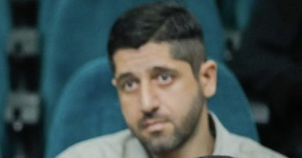 darushmemar's tweet photo. #سیدمحمد_حسینی یکی دیگر از محکوم شدگان به اعدام است که در مراسم چهلم حدیث نجفی بازداشت شد. محمد را برای گرفتن اعتراف اجباری شکنجه کرده اند. او بیگناه است و کسی را ندارد که کارهایش را پیگیری کند. صدای محمد باشیم.
#مهسا_امینی https://t.co/bmfHEG35ix