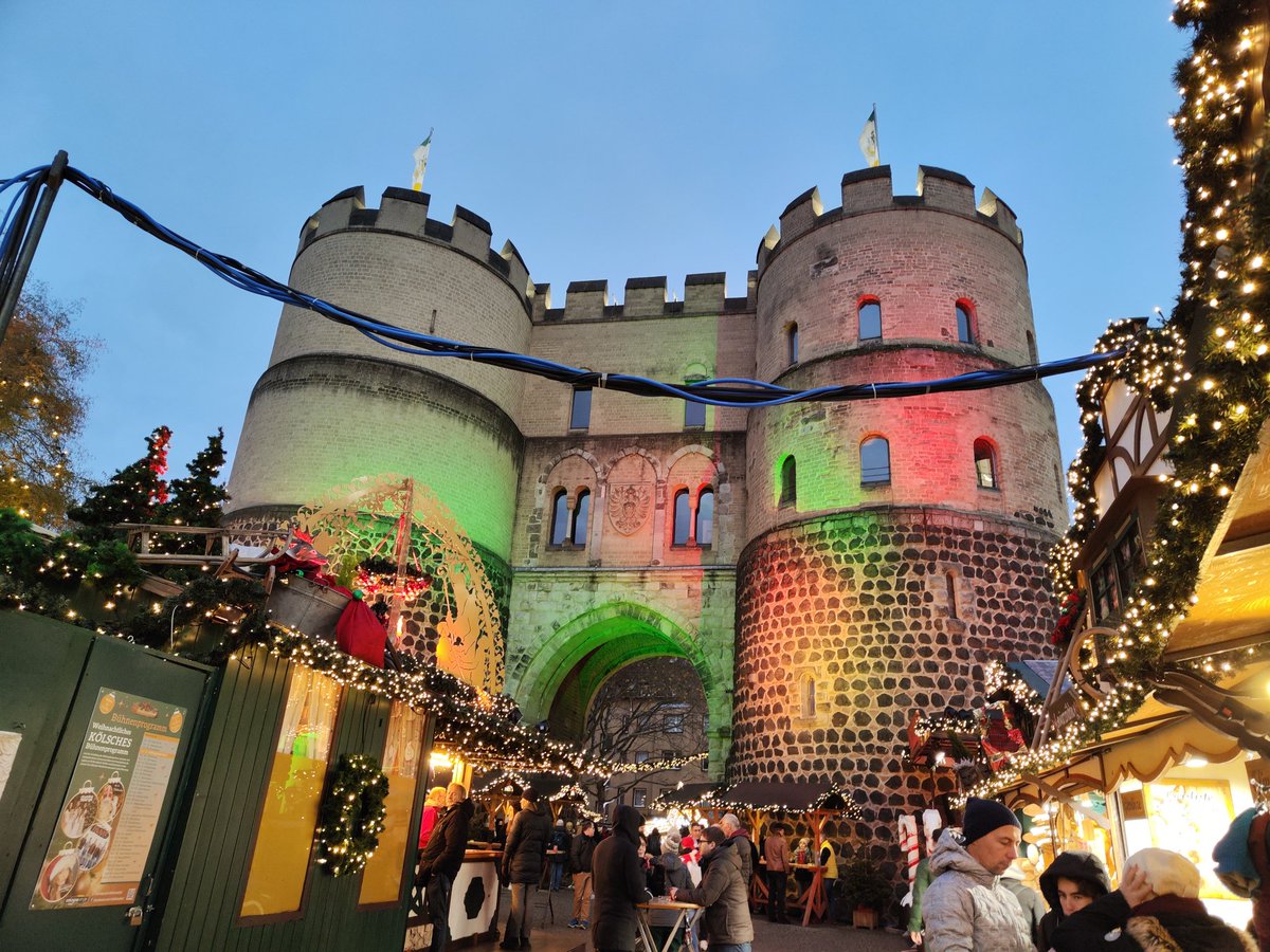theawkwardaries's tweet photo. Recently got back from a trip to Köln and I had so much fun! This was the first vacation I had been on with just my partner and no parents. Pretty scary planning everything myself but we didn't get lost and we made it to and from Deutschland safely 😁🥰 https://t.co/LdfYbqg10t