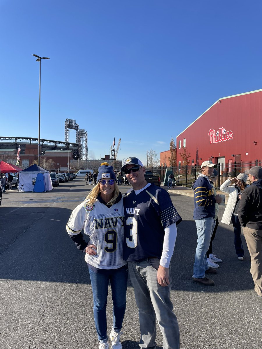 Roll Goats!!!  Beat ‘Em. #armynavy #mommadurden