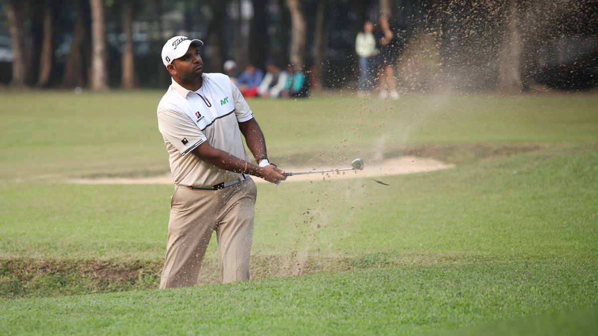 dkt_sports's tweet photo. Udayan Mane finishes T6 in the PIF Saudi Open

https://t.co/HZC7wtXIOB

📷 PGTI

#DKTSports 
#UdayanMane #PIFSaudiOpen #RiyadhGolfClub #Riyadh #SaudiArabia #IndianGolf #Golf https://t.co/inSd1J3ejW