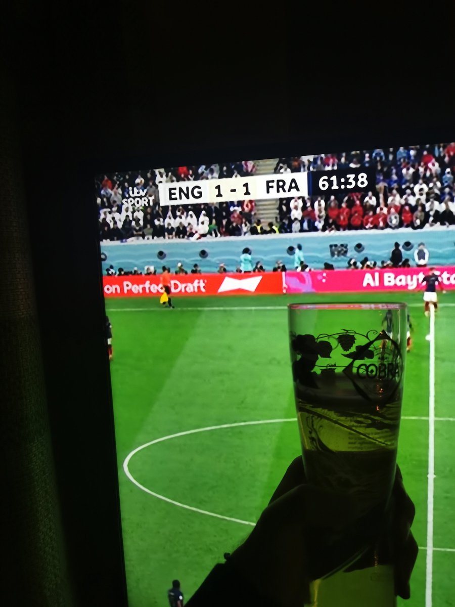 AndyLP81's tweet photo. Lowenbrau Oktoberfest while watching England v France.
Come on England!!!
@perfectdraftuk @TheBeerHawk #pefectdraft #pefectpint #beerhawk#ENGVFRA https://t.co/EQLjSL2A7r