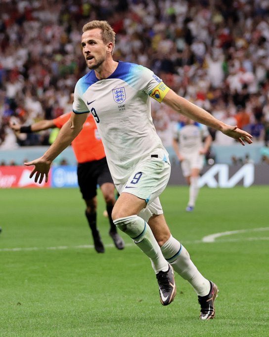 Harry Kane, maça eşitlik getirdi 

#FIFAWorldCup