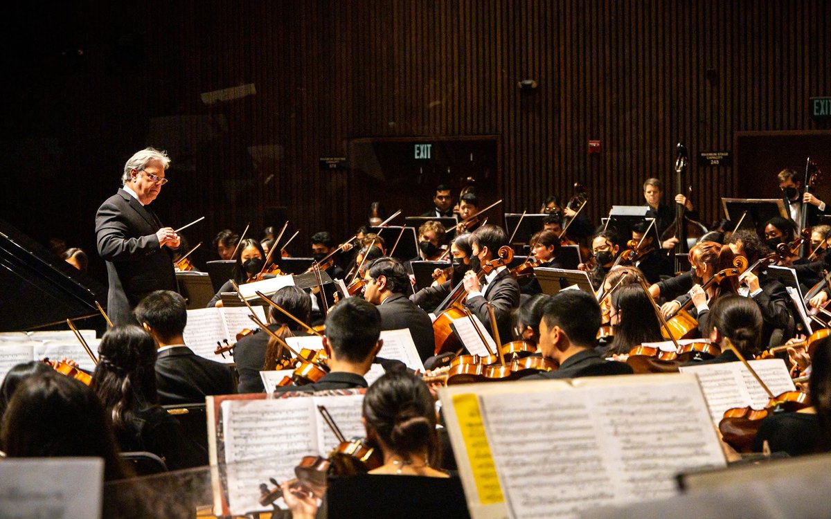 ucbmusicdept's tweet photo. The amazing UC Berkeley Symphony Orchestra in their last performances of the semester!
Find more events like these via the link in our bio.
#berkeleymusic https://t.co/fPd7XJOj7j