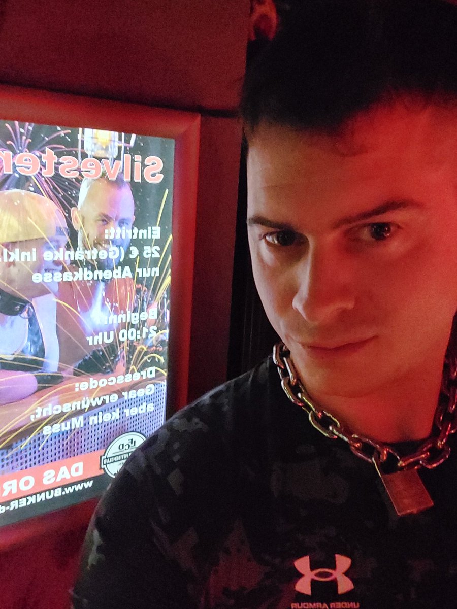 Heute wieder für Euch im bunker-dasoriginal.de in #Dresden an der Bar. #fetish #gay #sportswear