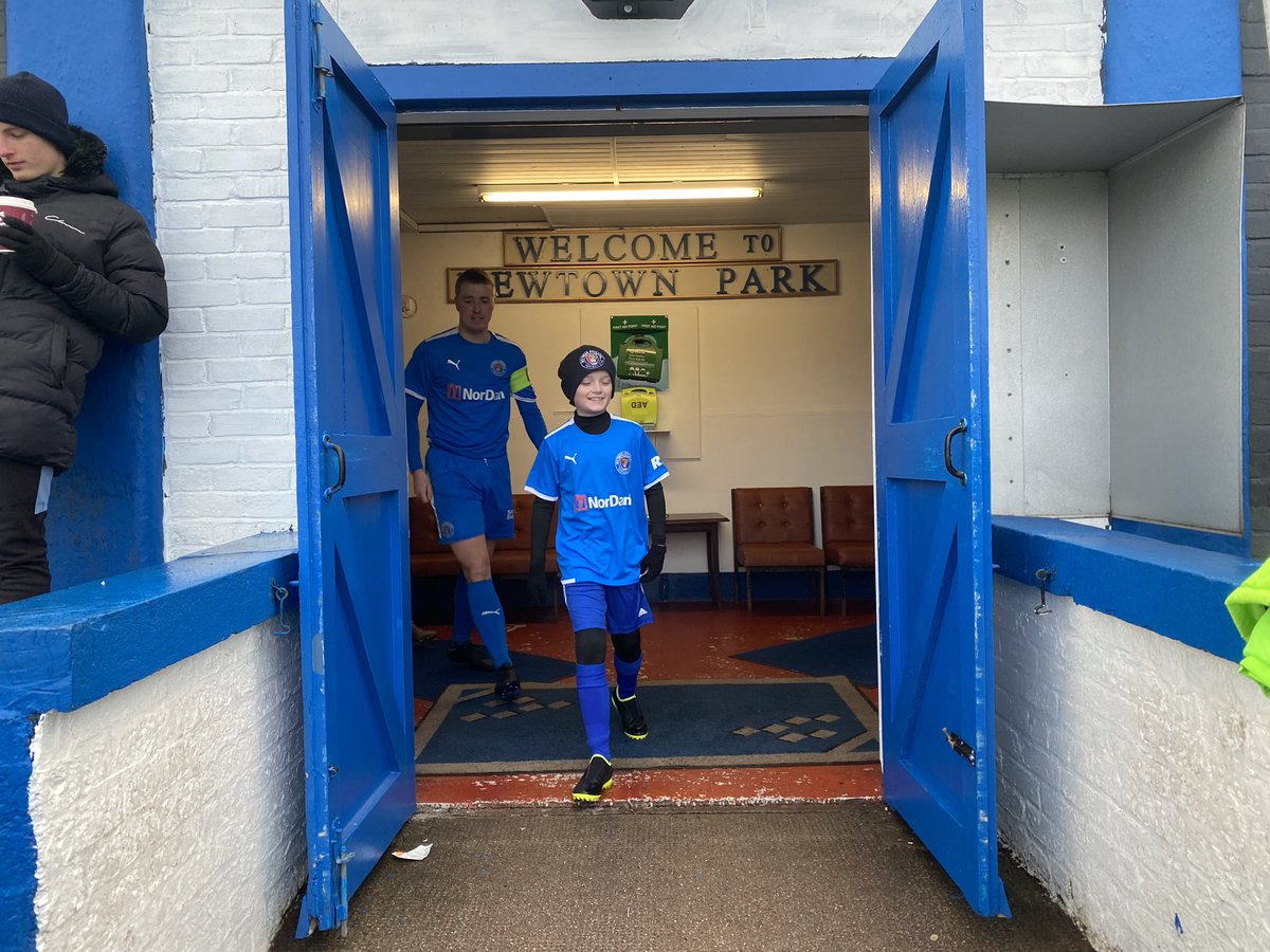 BonessAthletic's tweet photo. Today’s Match Mascot: Kyle Purves

From all of us at Bo’ness Athletic, Happy Birthday, Kyle!

We hope you enjoyed your day. You certainly helped motivate the squad!

#Athletic https://t.co/h6i08bFEN3
