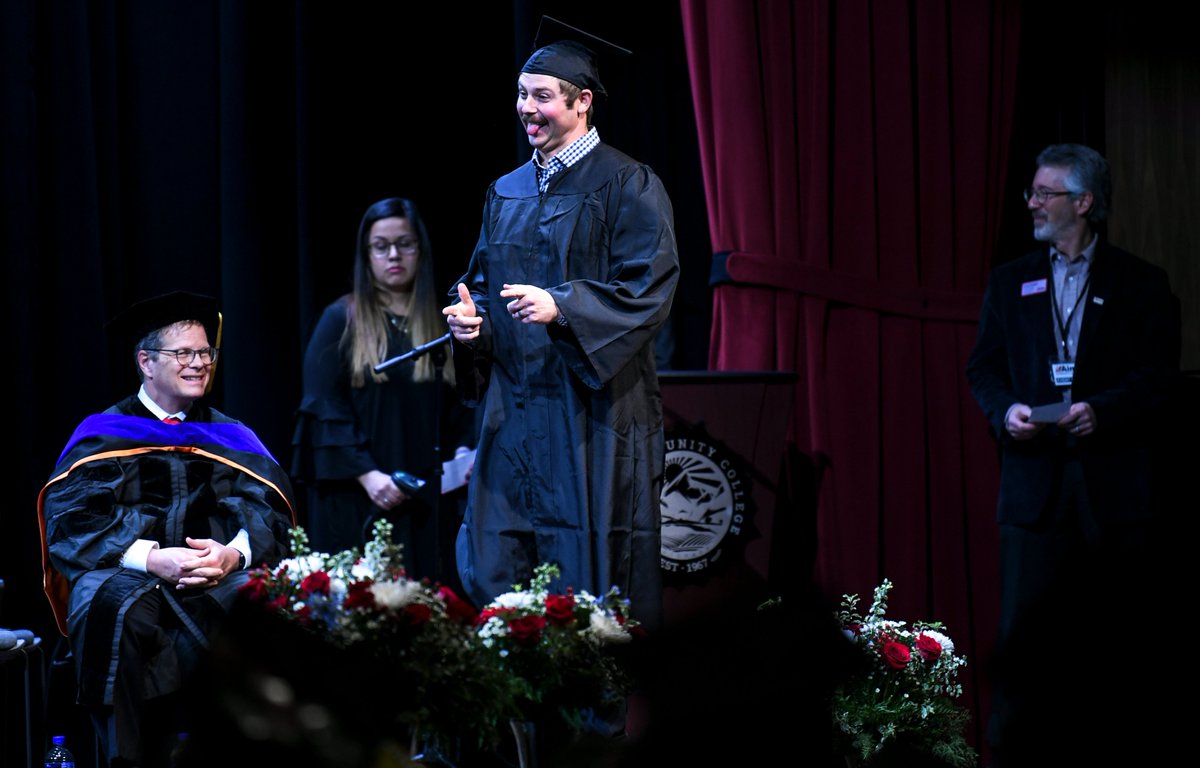AlexMcIntyre520's tweet photo. Aims Community College held their fall 2022 commencement ceremony Friday evening at the Aims Welcome Center in Greeley. Some more photos at https://t.co/EKj4qNLF6j and in tomorrow's paper | 📸 for @GreeleyTribune https://t.co/3HJwjCVpYo