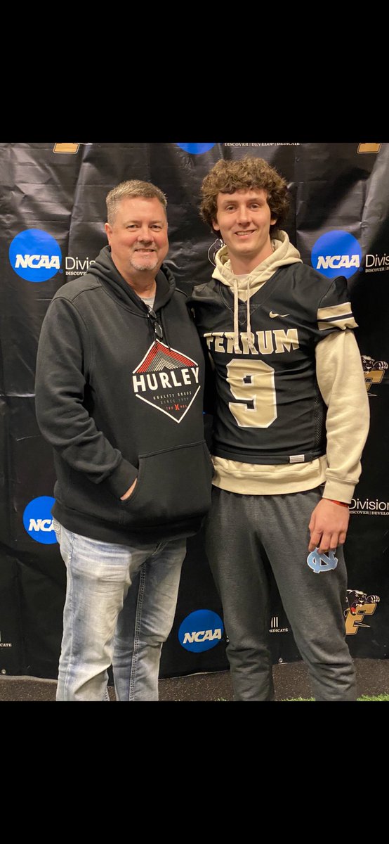 Jake Johnson tweet media