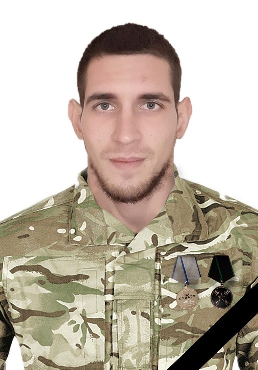 Трахнул старуху в машине