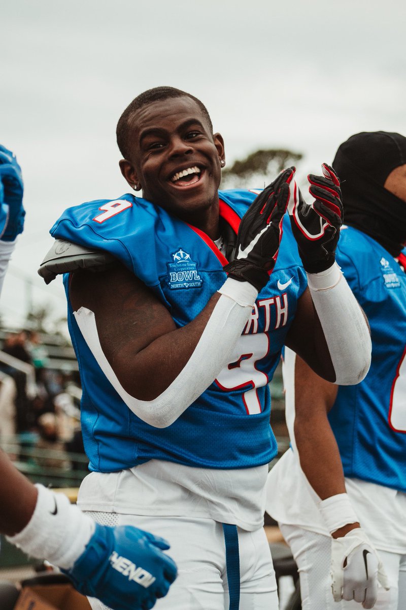 NORTH WINS ❕❕

North: 22
South: 14 

 #NorthSouth22 | #TouchstoneEnergyBowl |  #NorthSouthWeek | #TeamNorth |#TeamSouth |#StarsShineBrighterAtTheBeach