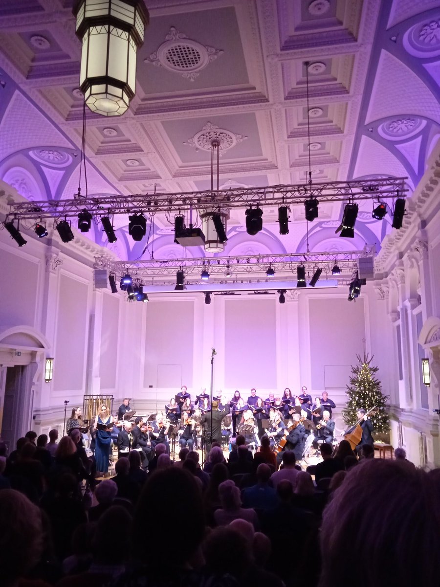 So lucky to be treated to absolutely mesmerising Christmas music, including world premiere of composition by the very talented Mr Crick drawing on forgotten Yorkshire carols. <a href="/SkiptonCamerata/">Skipton Camerata</a> <a href="/bencrickmusic/">Ben Crick</a> <a href="/SkiptonTownHall/">Skipton Town Hall</a> #Yorkshire #skipton #livemusic
