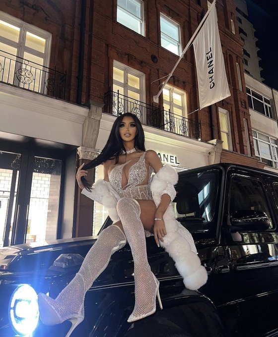 London life https://t.co/uj0klyMKvY