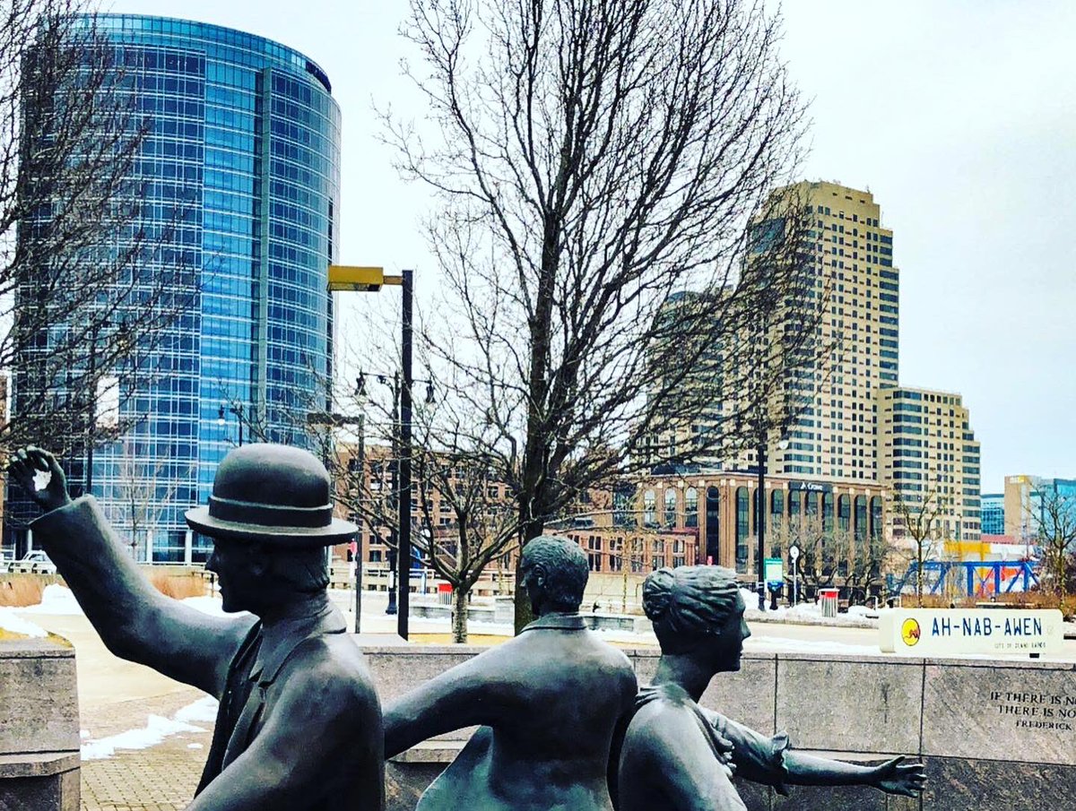 GregSmolka's tweet photo. #GrandRapids Photodump! #WeAreGR https://t.co/4RezXU3VID