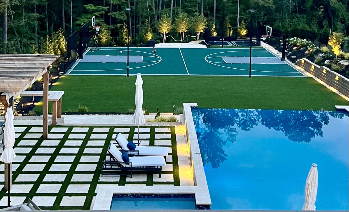 CBA_Sports_'s tweet photo. Another amazing backyard renovation by our talented CBA TEAM #baseball #pickleball #soccer #turf #pool #designbuild #heaven https://t.co/hghjSBgELb
