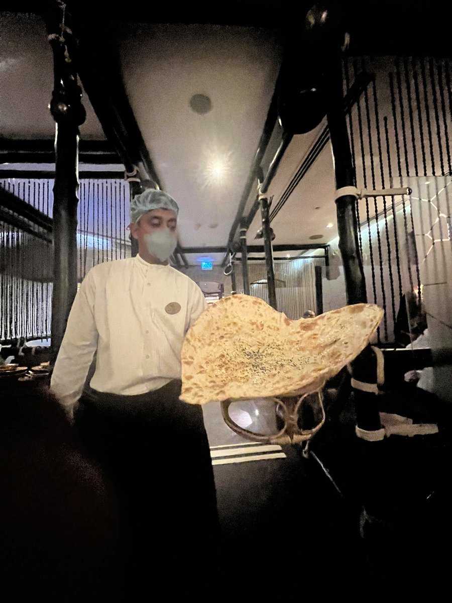 purviparwani's tweet image. #CSI2022 - Dinner and Gala for the first day! So much love and warmth around me. Great meeting #Cardiovascular colleagues from across the world in Chennai! Amazing to see growth of cardiology in India! Back at it- tomorrow again. @ProfKausikRay @g_andre_ng @prabhud19