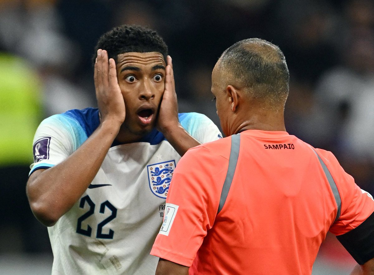 ODDSbible's tweet photo. Every England fan to the ref tonight https://t.co/kOl6gAZu0H