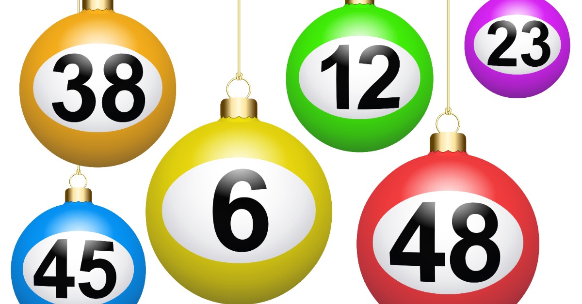 SantaConLvl's tweet photo. Santa’s next stop is up on the Hilltop Tavern (not to be confused with The Housetop). Point the sleigh there, have some sandwiches made and enjoy a few games of Santa Bingo! https://t.co/hOugu7GOtV