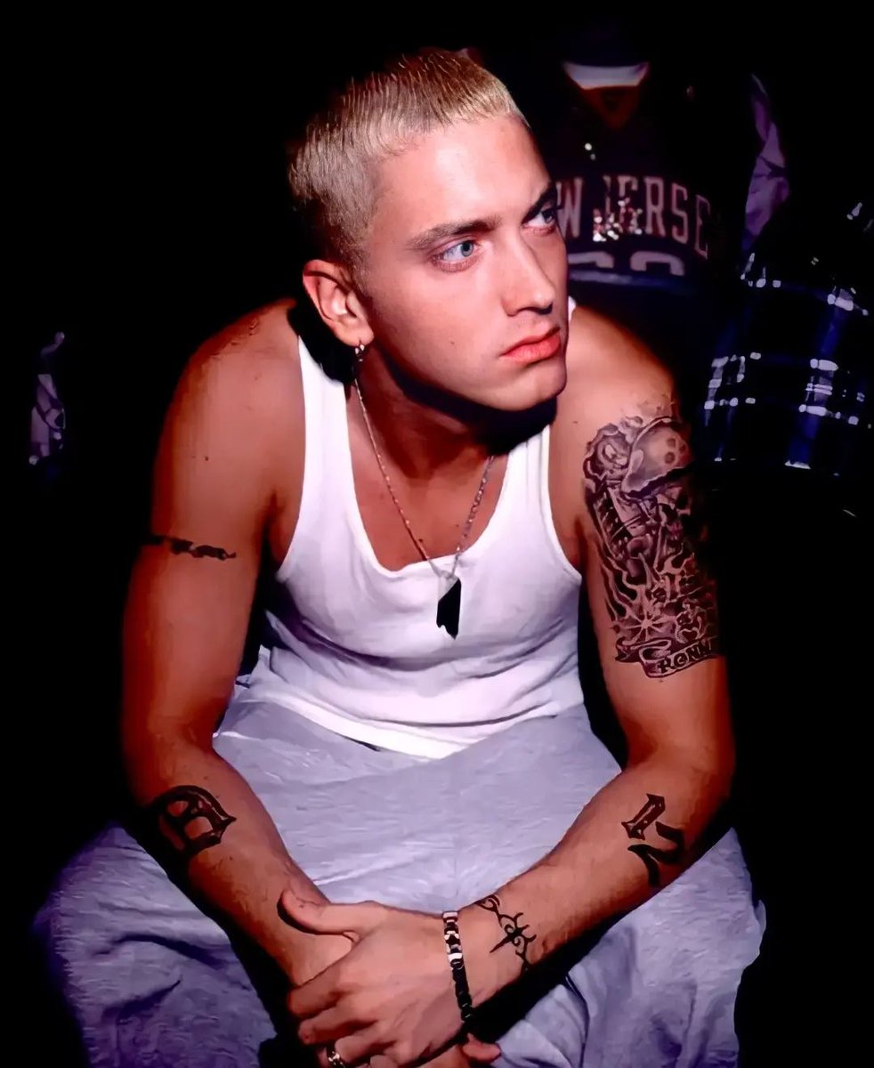 marshrapgod's tweet photo. Eminem's "The Way I Am" has now surpassed 300M streams on spotify.✅🔥 https://t.co/yZTKnAfiGI