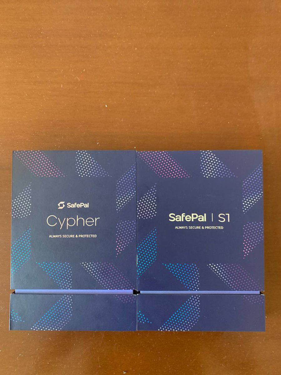 Ryan112254's tweet photo. Ordered a @safepal pack for my friend for Christmas🎄 It finally arrived!

He wants to enter the #cryptomarket now! Any suggestions ?

Thanks you SafePal for teaching me about #Crypto! https://t.co/R7SNcFQHBX