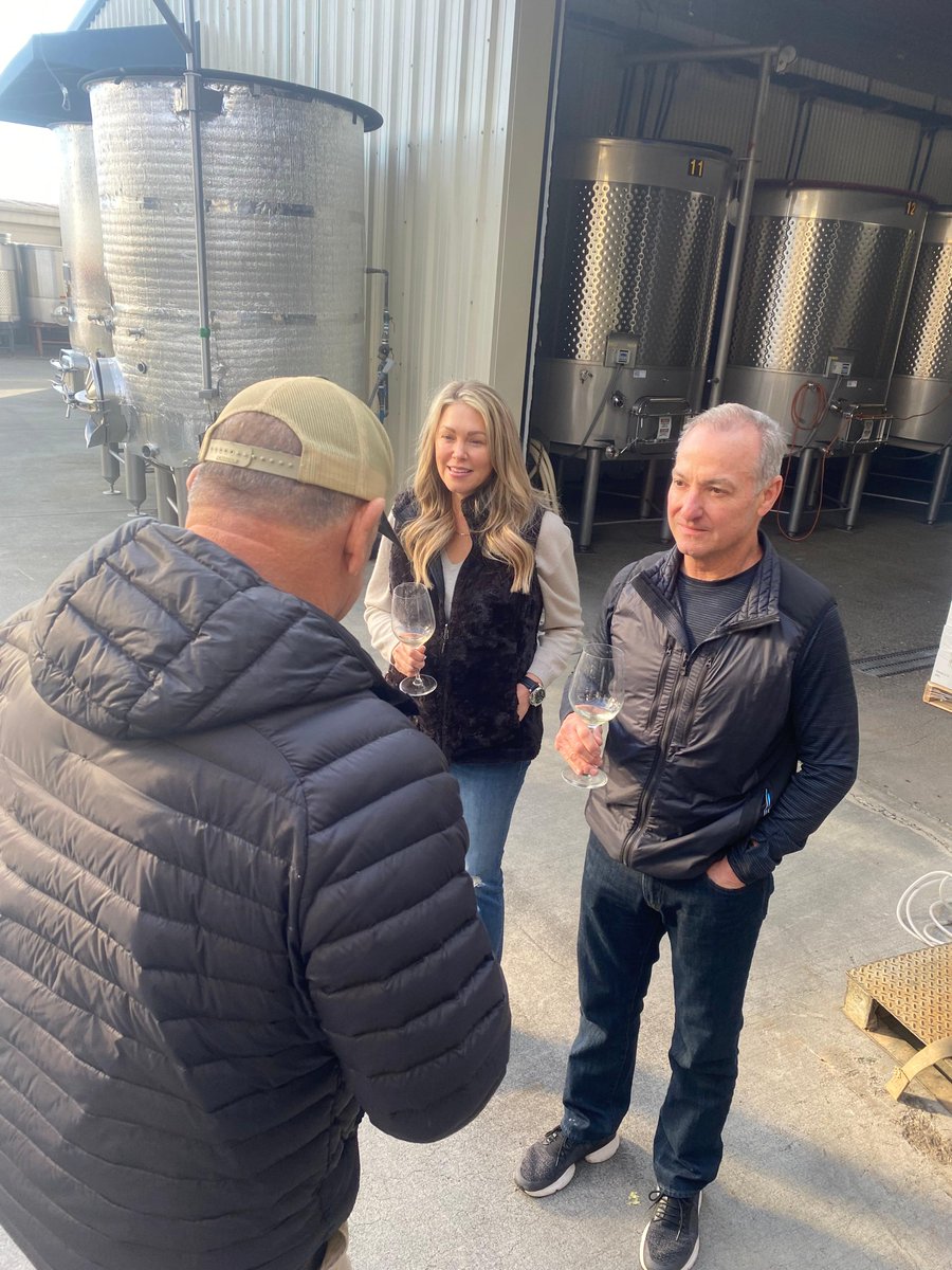 SanglierCellars's tweet photo. New wine club members, the Cary’s, enjoying a tasting with Glenn Alexander.
You can book your personal wine tasting by visiting https://t.co/uUpSBlV2an
#californiawines #sonomasips #familybusiness #winetastings https://t.co/pYQ1f7BTJT