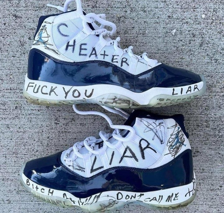 SneakerVisionz's tweet photo. Who Copping?🤔😂 https://t.co/MrNw9UNEwo