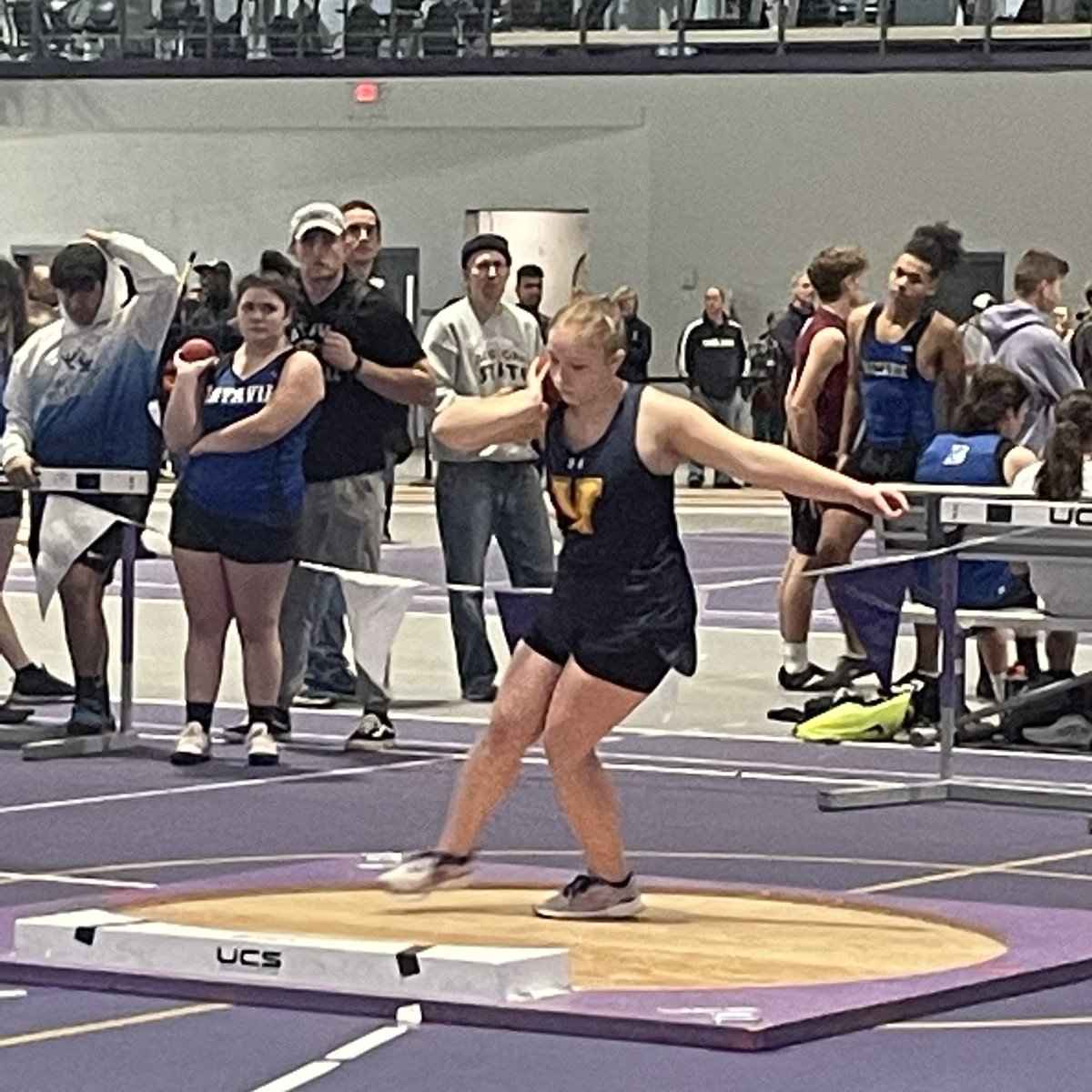 VictorBLDevils's tweet photo. Some more #ActionShots from today’s Indoor T&amp;F Meet… #GoVictor 
@CoachGoodell https://t.co/AeX9J2HbP4
