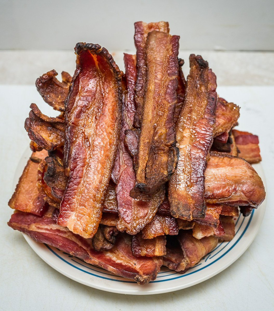 DiningNearMe's tweet image. Enough bacon for the weekend? I like to be prepared.