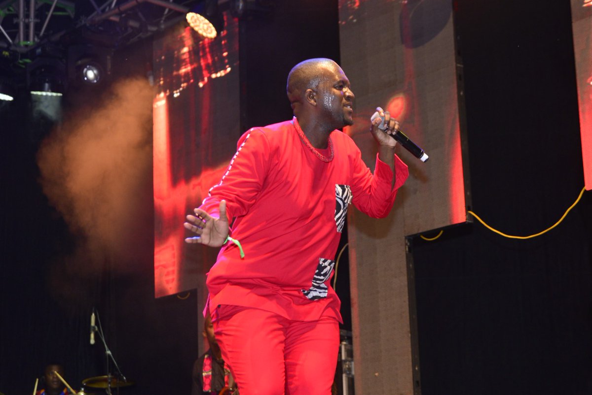 DSACLIMPOPO's tweet photo. SA Idols Season 18 winner Thapelo Molomo blessed us with an amazing performance 

#MapungubweArtsFest #MapungubweFest2022 https://t.co/YkpUkOklth