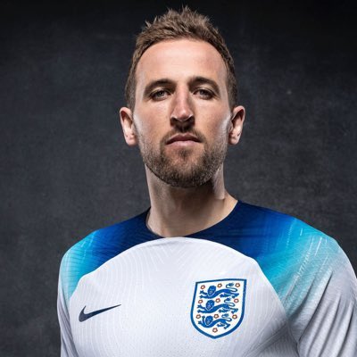 No Context Brits tweet media