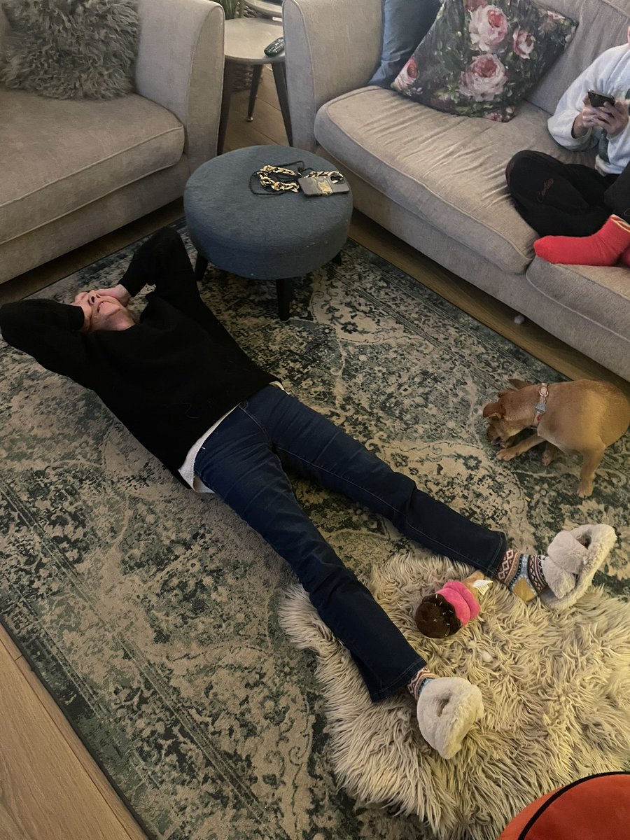 Niko B tweet media