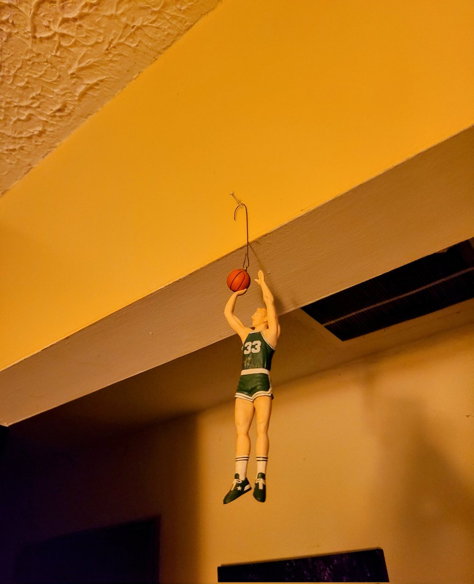 Hung up my Larry Bird mistletoe.

If I meet you under it, you'll either get a smooch or I'll HIT A THREE POINTER RIGHT IN YOUR FACE!!!
#larrybird #bostonceltics #mistletoe #inyourface