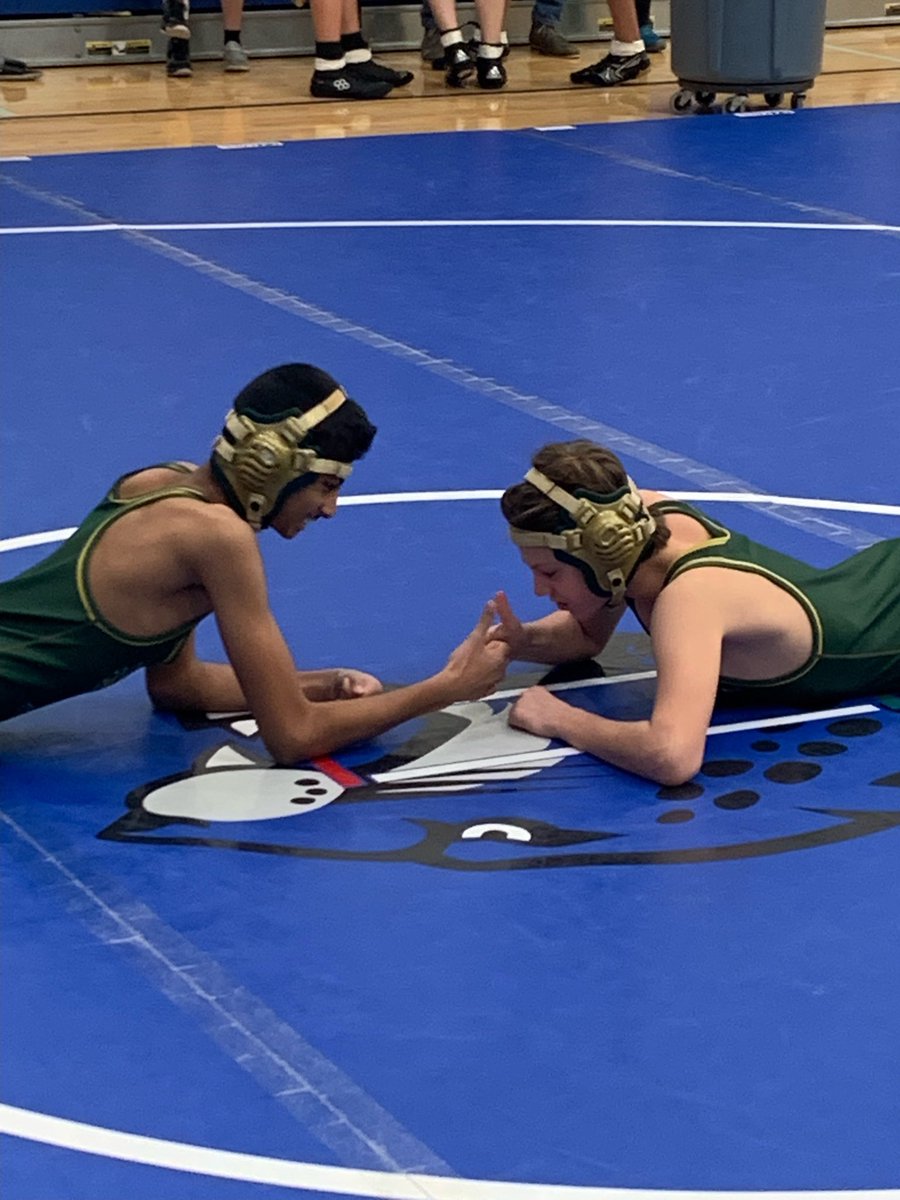 ERMSAthletics's tweet photo. Wrestling had a great day at the Hilliard Memorial B Team Brawl! Placers for the Eagles: Champs- Gunner &amp; Gavin; 2nd- Ben; 3rd- Keegan, Bryce, Cooper, &amp; Luke; 5th- Aarush &amp; Ryland. Tons of great work done today, boys! Thanks @MMS_Athletics1 for hosting a great event! 🦅🤼‍♂️💪🏻🏆 https://t.co/jfnoOwG0kV